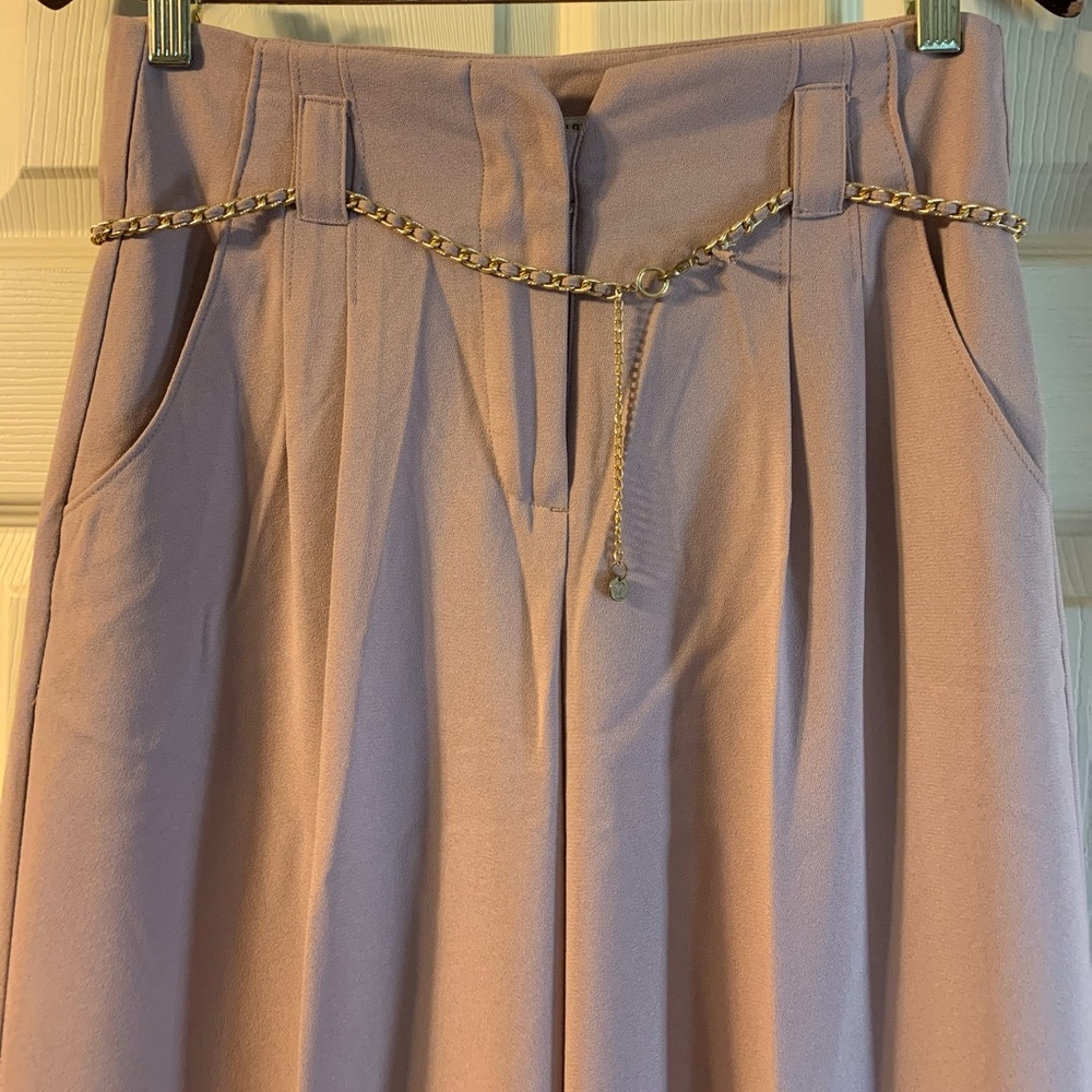 High-waist Jennifer Lopez pants